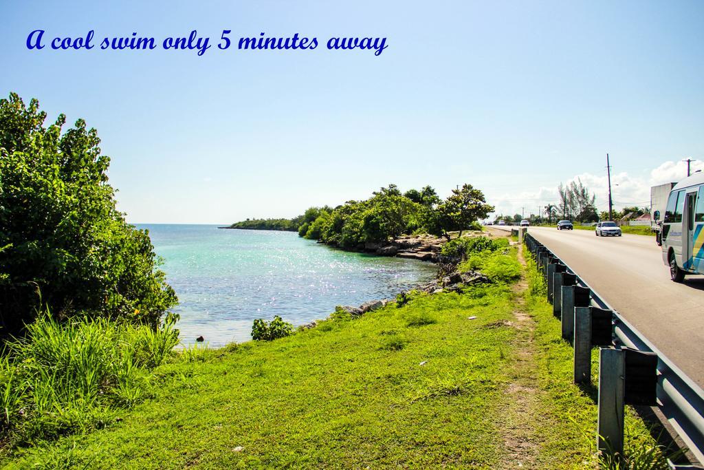 Sunshine Lodge: Your Home Away From Home Montego Bay Ngoại thất bức ảnh